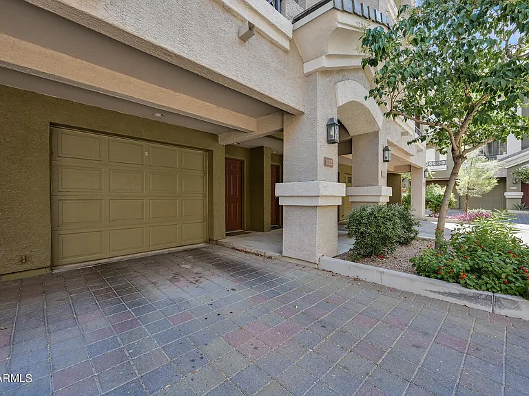 4455 E Paradise Village Pkwy S #1122 — Photo 3