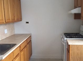 3078 38th St APT 5A, Astoria, NY 11103