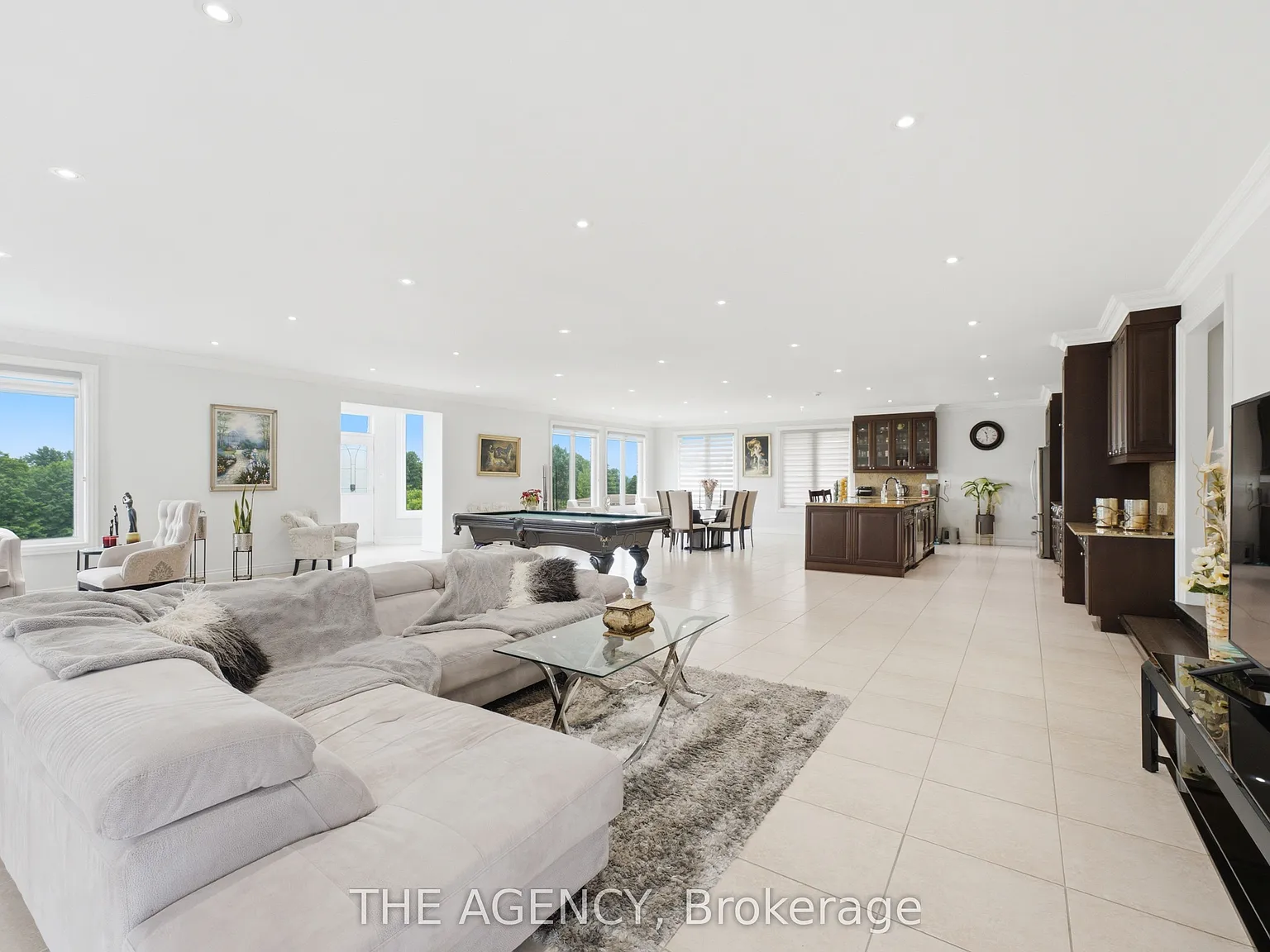 4 bed, $4,500 — Photo 2