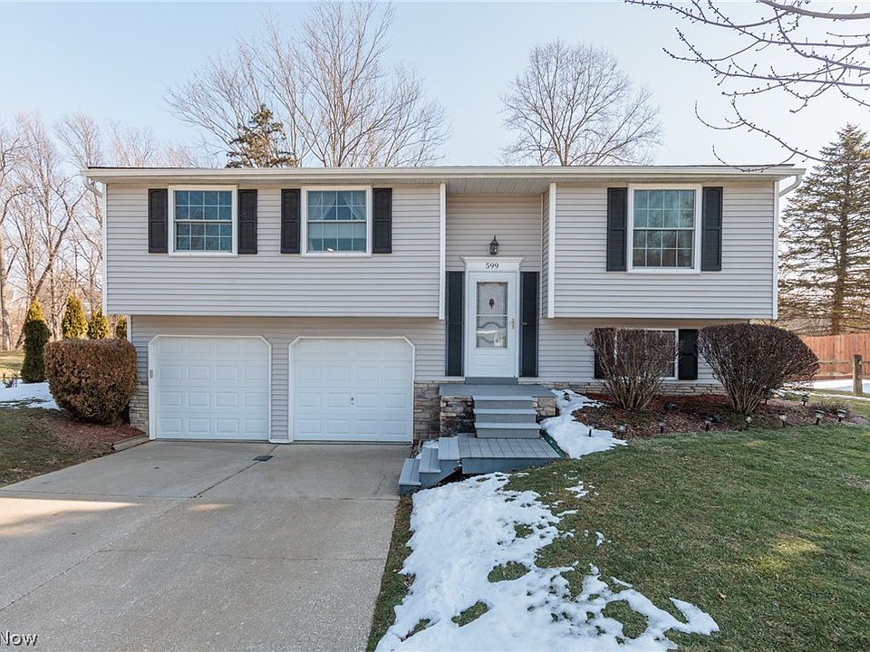 1st image of 599 Berkshire Dr