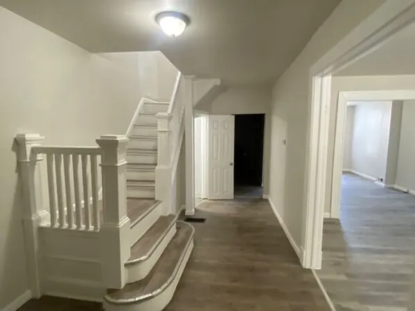118 N Hilton St, Baltimore, MD 21229