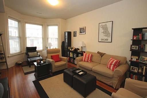 2nd image of 3338 N Kenmore Ave