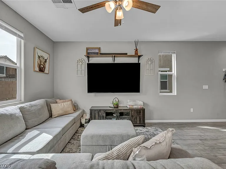 5072 Serene Skies St — Photo 5