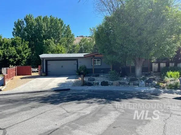 4400 W Castlebar Dr, Boise, ID 83703
