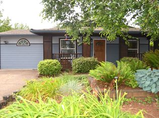 5991 E St, Springfield, OR 97478