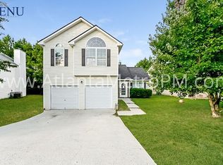 2739 Sand Lake Ct, Atlanta, GA 30349