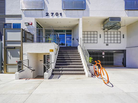 3rd image of 2701 James M Wood Blvd #308