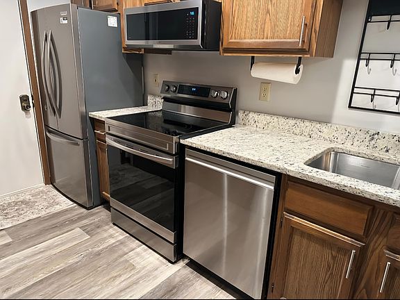 5th image of 4979 Deer Run Pl #4979
