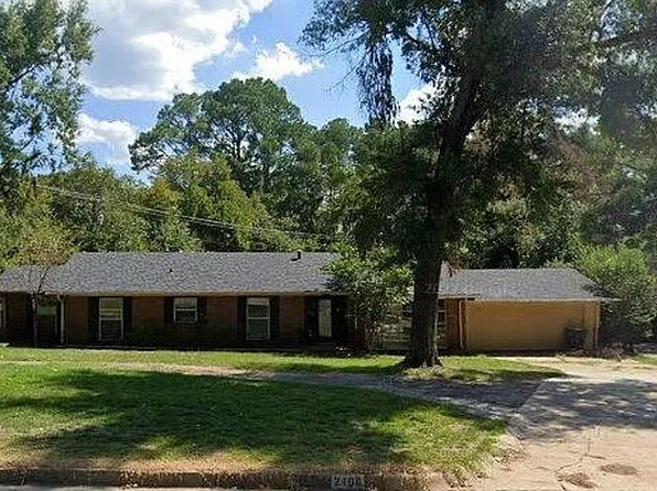 2106 Old Jacksonville Rd, Tyler, TX 75701