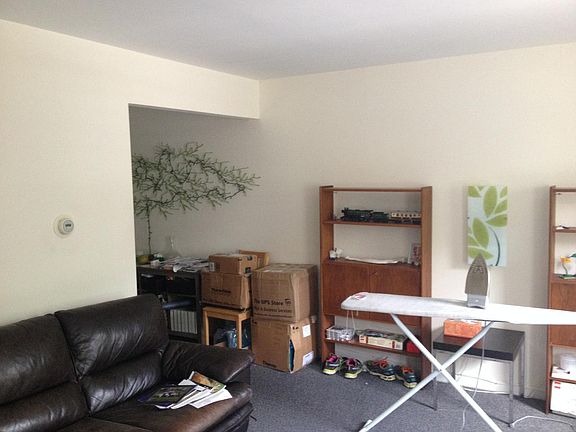 2nd image of 130 Washington St Unit 5