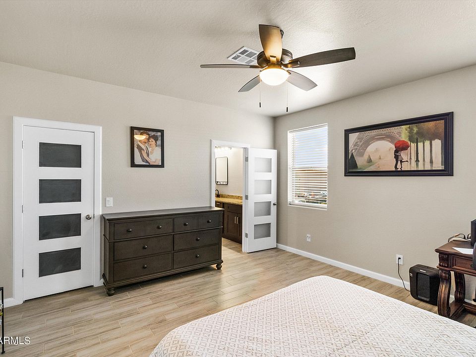 1st image of 28402 N 221ST Avenue