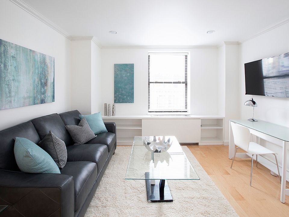 1st image of 150 W 51st St Floor 16