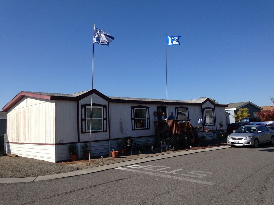 2nd image of 2105 N Steptoe St Trailer 127