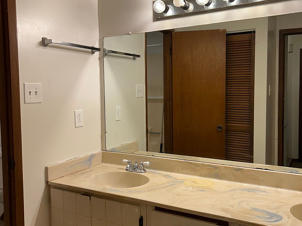 1st image of 9116 Woodpark Ln APT C
