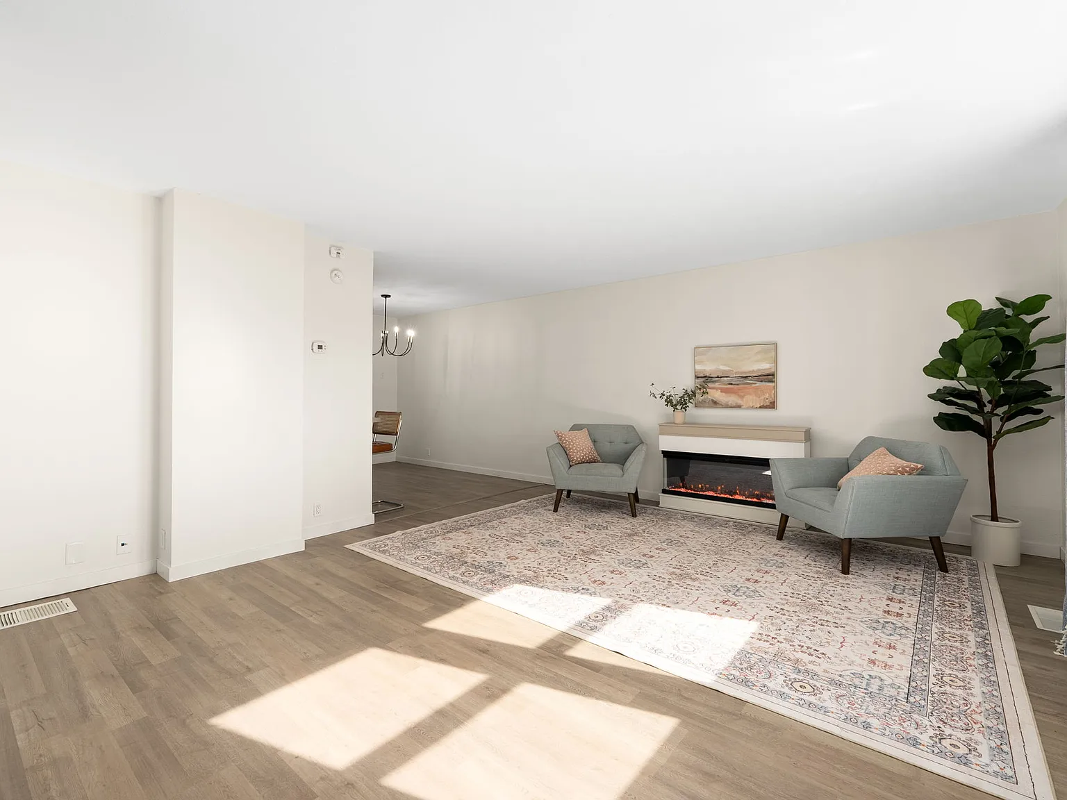2 bed, 1.5 bath, 1390 sqft, $1,100 — Photo 2