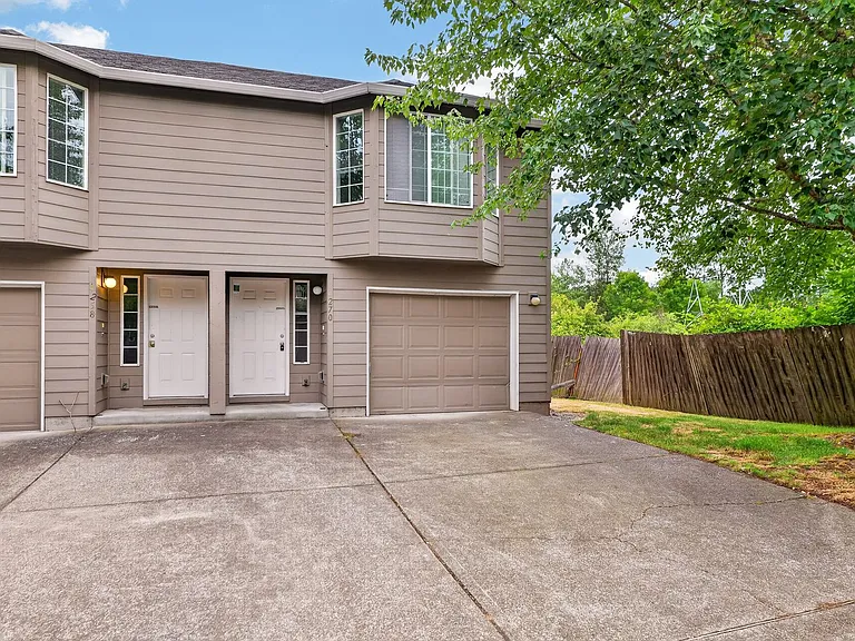 4270 SW 159th Ave #B — Photo 1