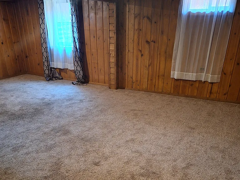 3918 E 8th Ave — Photo 5
