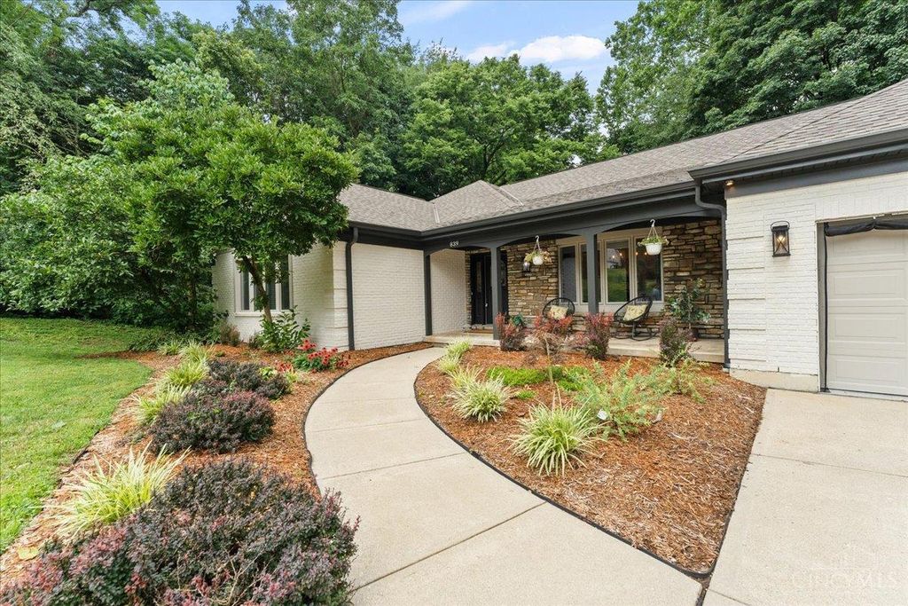 Real estate listing image