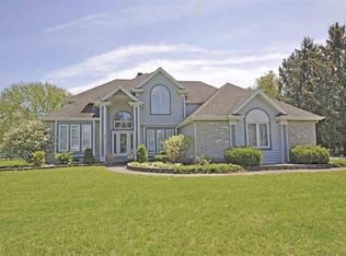 51974 Lake Knoll Ct, Granger, IN