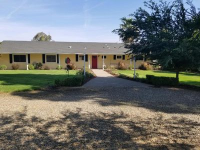 12454 E Sierra Ave, Clovis, CA, 93619