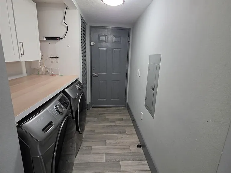 4211 San Marino Blvd #105 — Photo 27