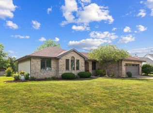 1505 Krame Dr, Crown Point, IN 46307