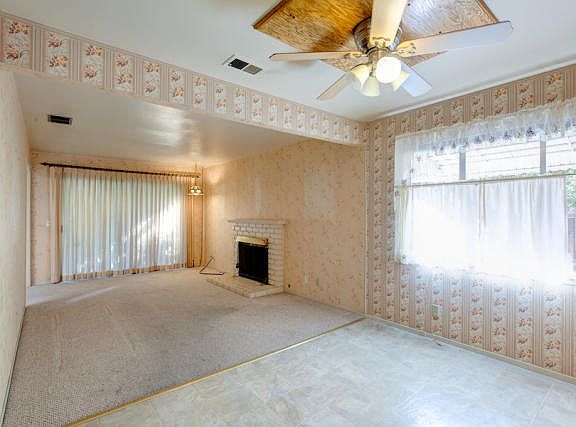 5th image of 1268 Ashcroft Ln