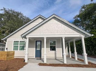 212 S 14th St #A, Fernandina Beach, FL 32034