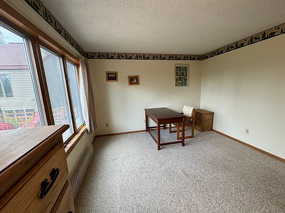 3rd image of 905 Gcr 834 Cranmer Ave #6
