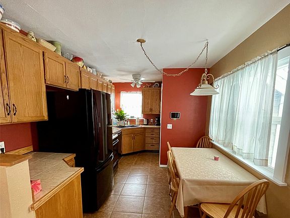 3rd image of 1620 E Alder Street