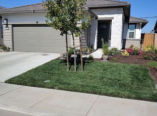 8269 Evans Tree Dr, Roseville, CA 95747