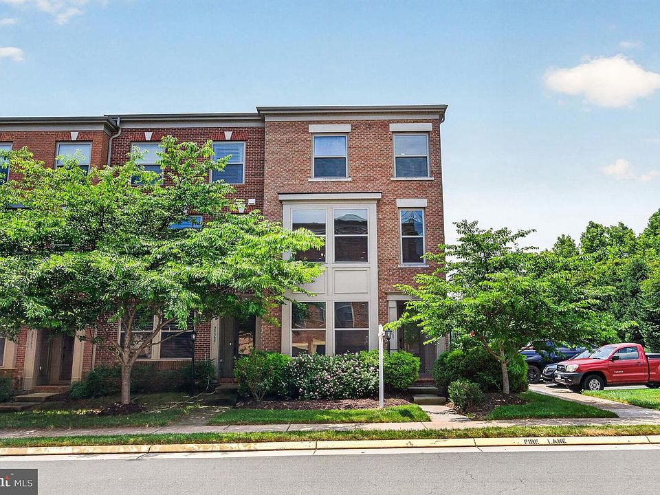 1st image of 23387 Epperson Sq