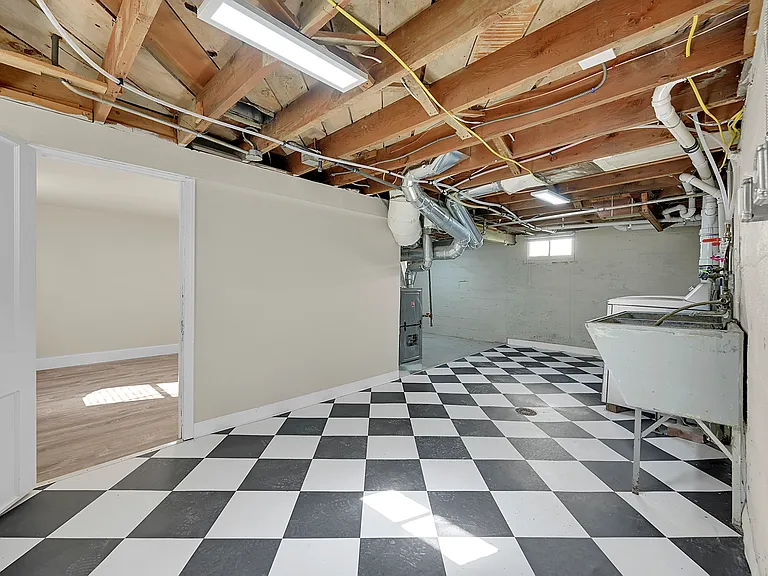 1754 S Gilpin St — Photo 14