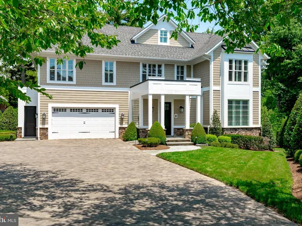 204 Wardour Dr, Annapolis, MD 21401