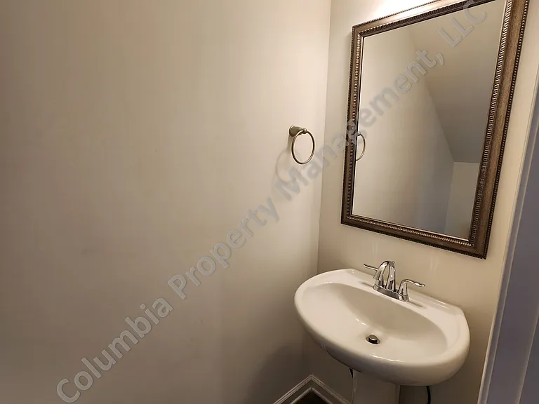 3751 Montgomery Ave — Photo 17