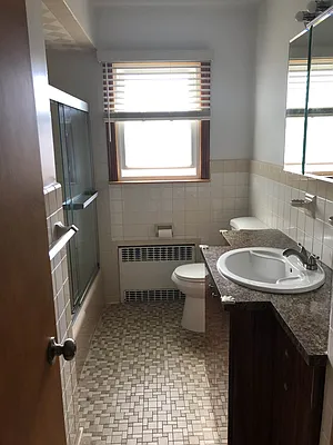 Rented by John R. Real Estate | media 17