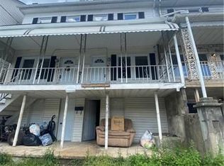 236 Valley St, New Philadelphia, PA 17959