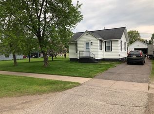 609 E Breen Ave, Kingsford, MI 49802