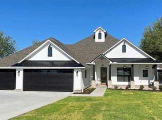 1807 Gaines, Pea Ridge, AR 72751