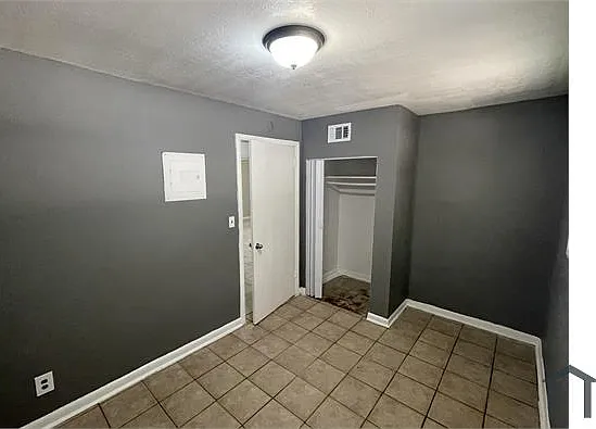 1738 Wright Ave #1 — Photo 8
