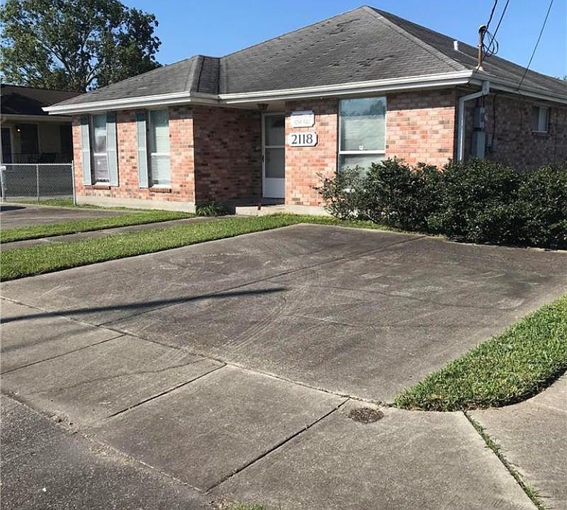 1st image of 2118 N Causeway Blvd
