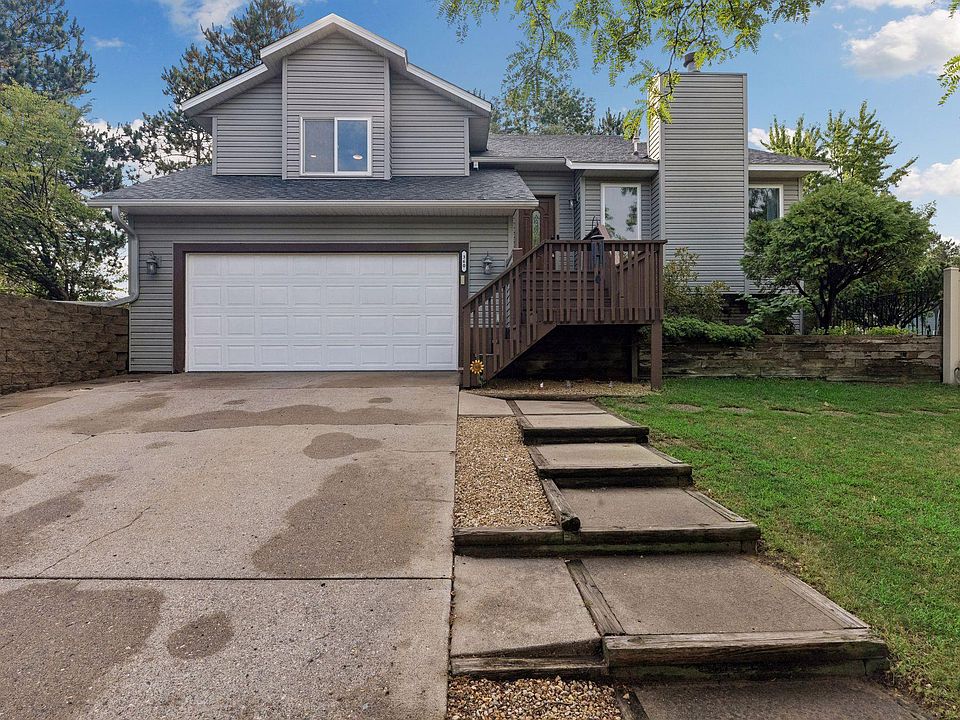 1st image of 360 117th Ave NW