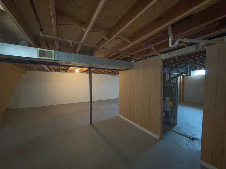11575 Lynhurst Dr — Photo 24