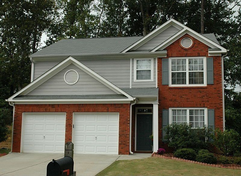 Cul-de-sac family home