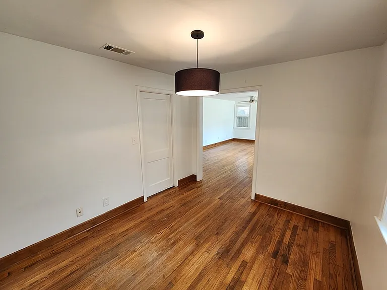 1203 Barnes St NW — Photo 4