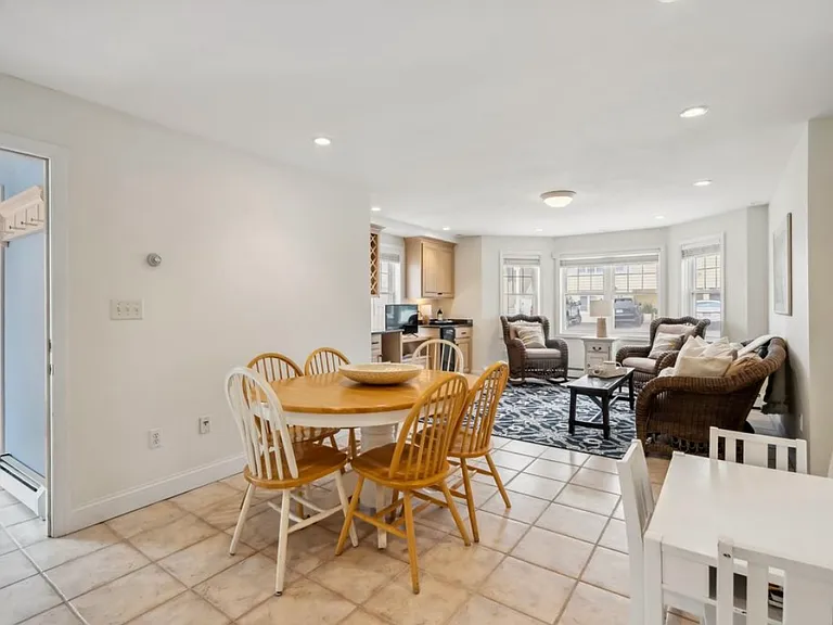 72 Plymouth St #1 — Photo 8