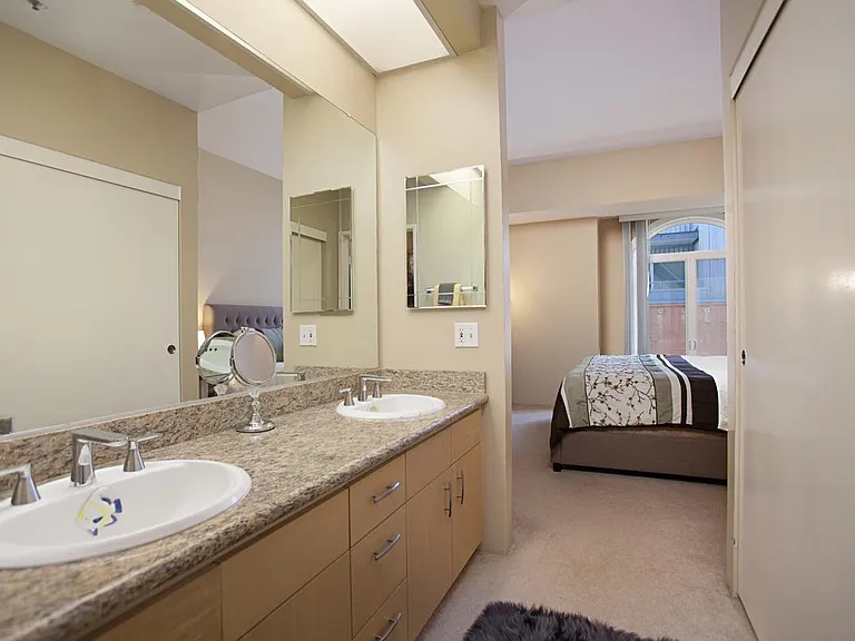655 Columbia St #411 — Photo 8