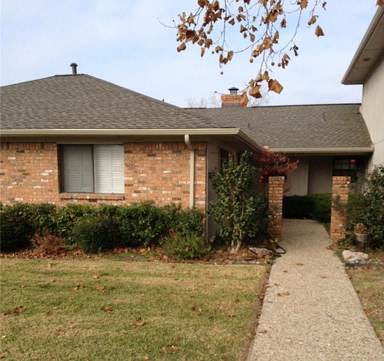1st image of 149 Oakbrook Dr