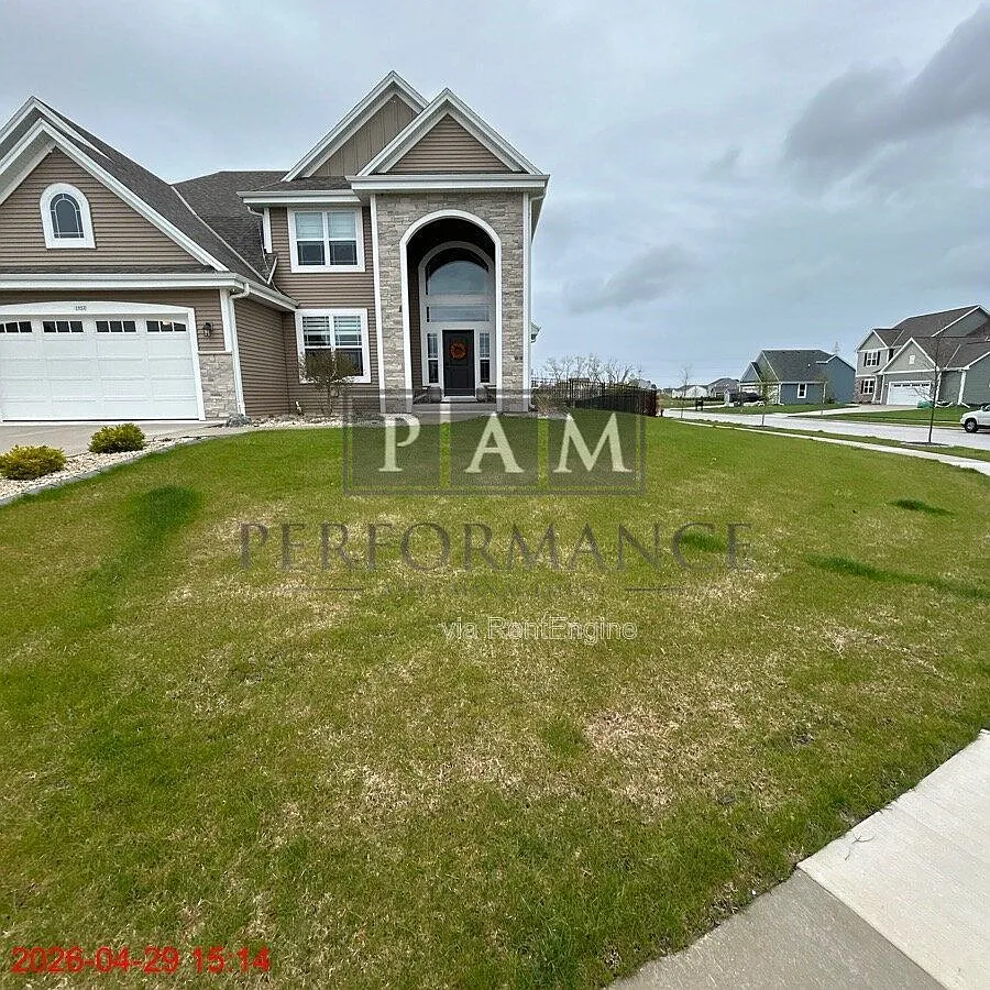 Building Photo - 1952 N Cora Dr