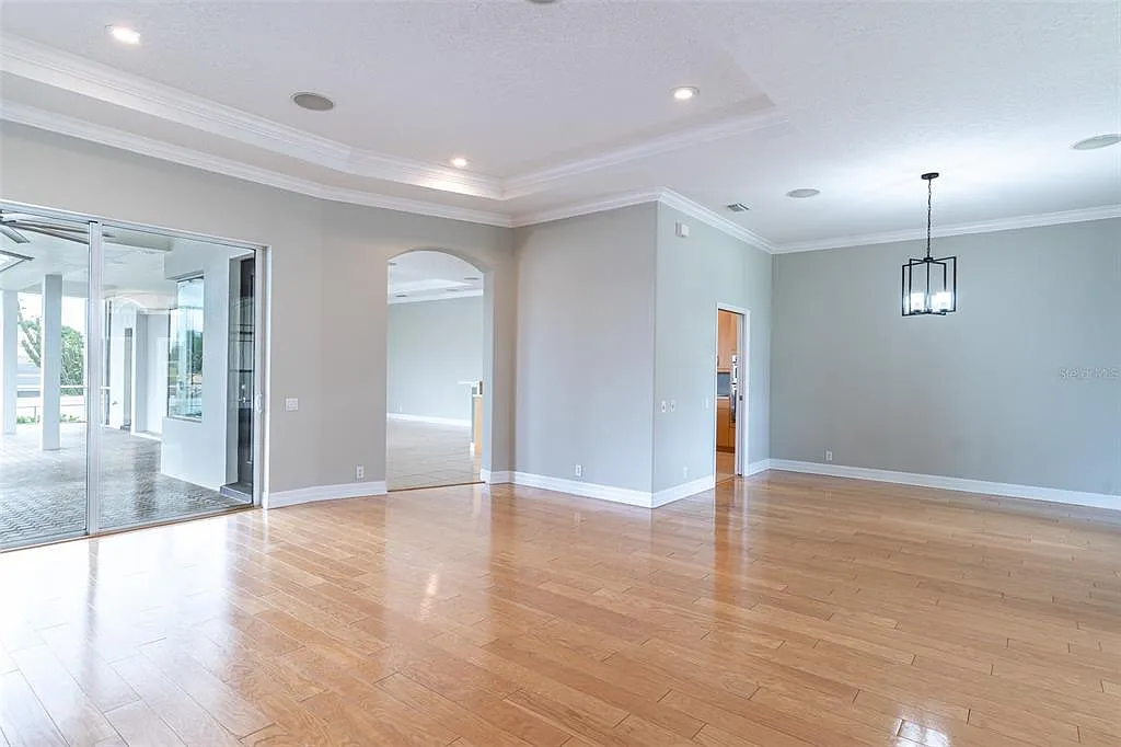 5 bed, 3.0 bath, 2980 sqft, $3,500 — Photo 4